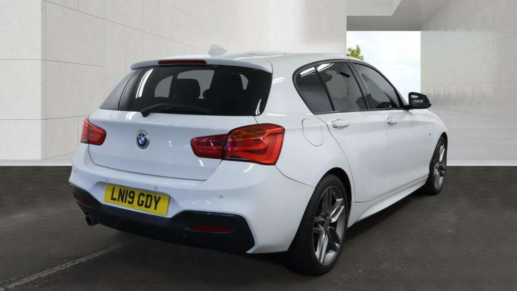 BMW 1 Series 1.5 118I Gpf M Sport Hatchback Eur LN19GDY White #4