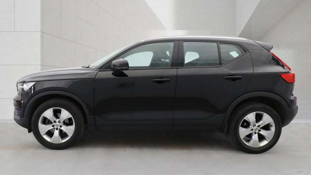 Volvo XC40 2.0 D3 Momentum Suv Euro 6 Ss Black #3