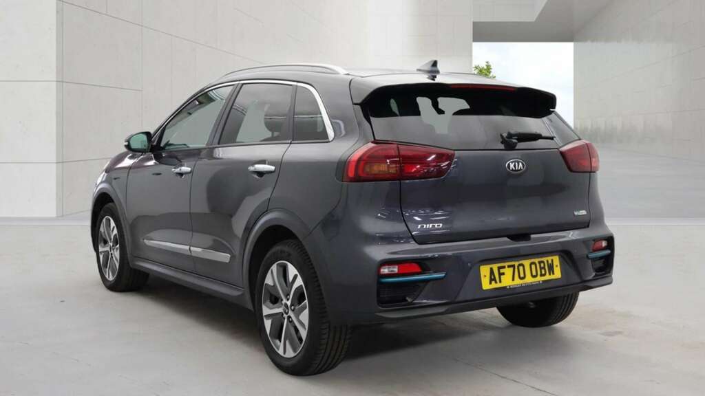 Kia e-Niro 64Kwh 4 Suv 201 Bhp AF70OBW Grey #4
