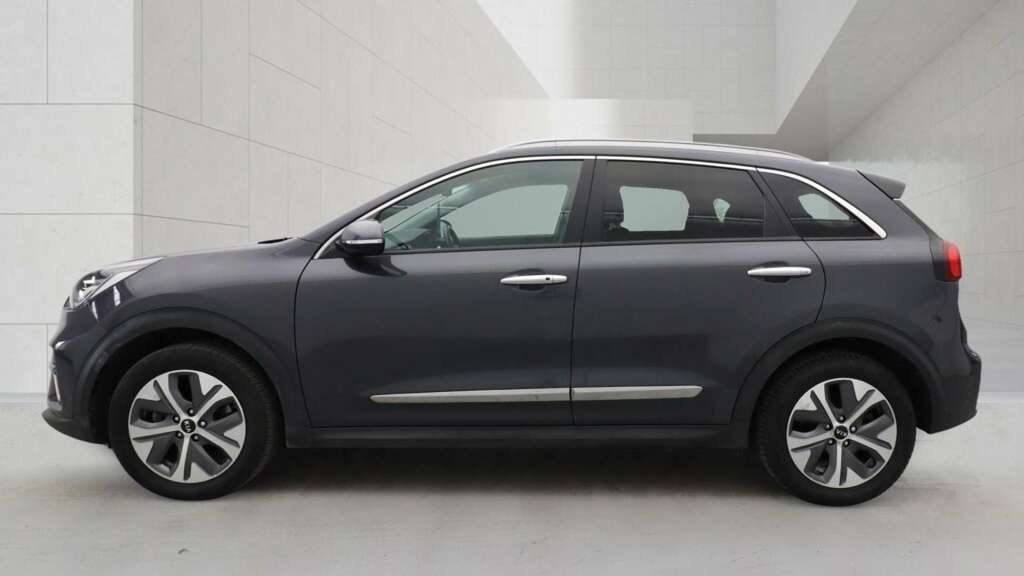 Kia e-Niro 64Kwh 4 Suv 201 Bhp AF70OBW Grey #3