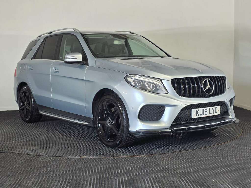 Mercedes-Benz GLE Class 3.0 Gle350d V6 Amg Line Suv G-tronic 4M KJ16LYC Silver