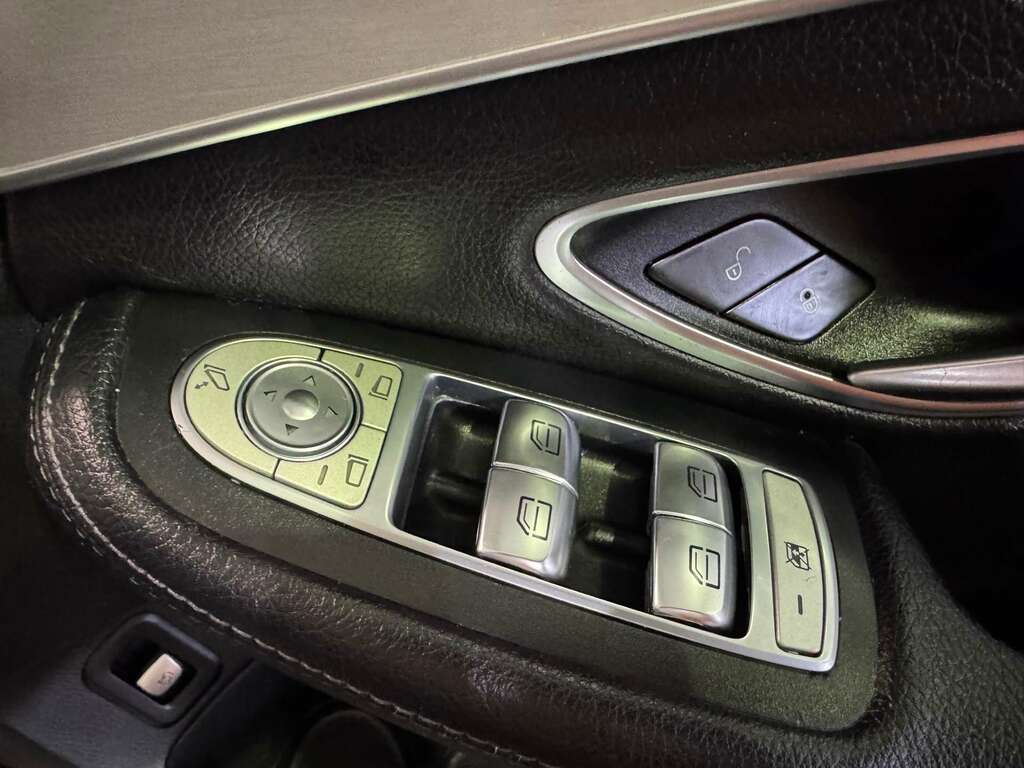 Mercedes-Benz C Class  Black #18