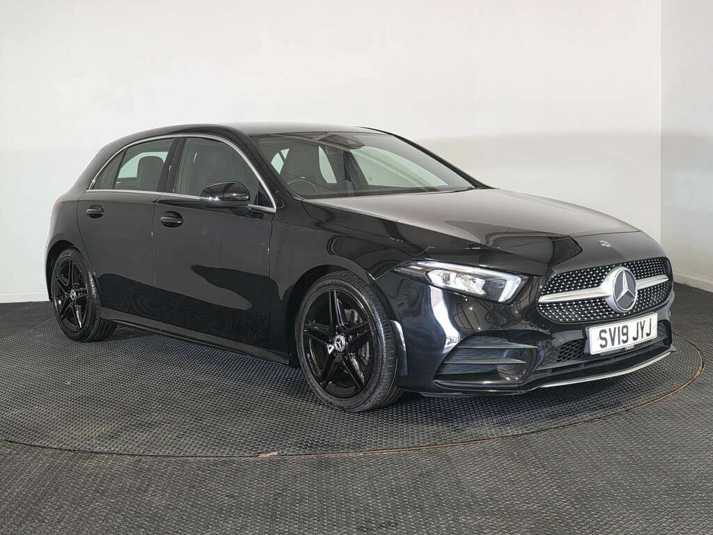 Mercedes-Benz A Class 1.5 A180d Amg Line Hatchback 7G-dct Eur SV19JYJ Black