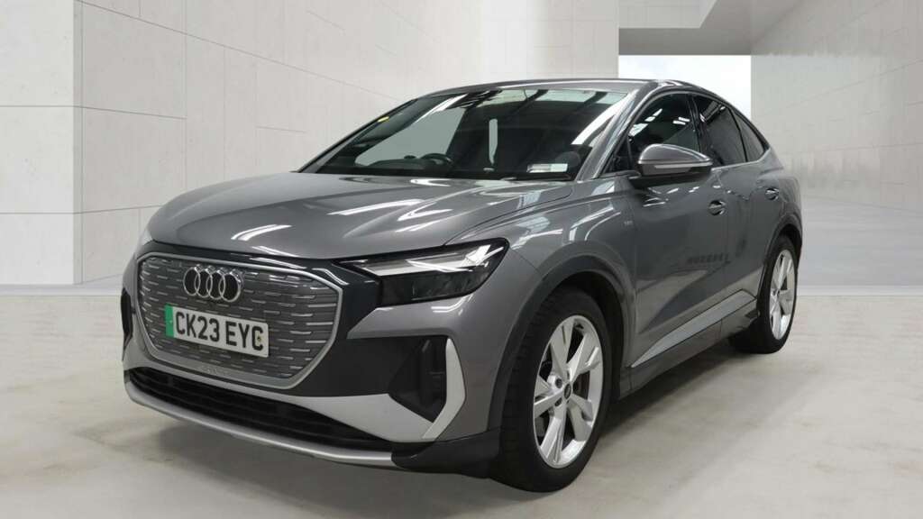 Audi Q4 E Tron 40 S Line Sportback 82Kwh 204 P Grey #2