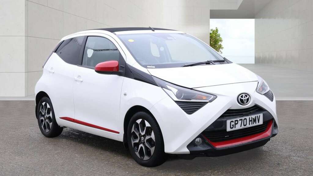 Toyota Aygo 1.0 Vvt-i X-trend Hatchback X-shift Eur White
