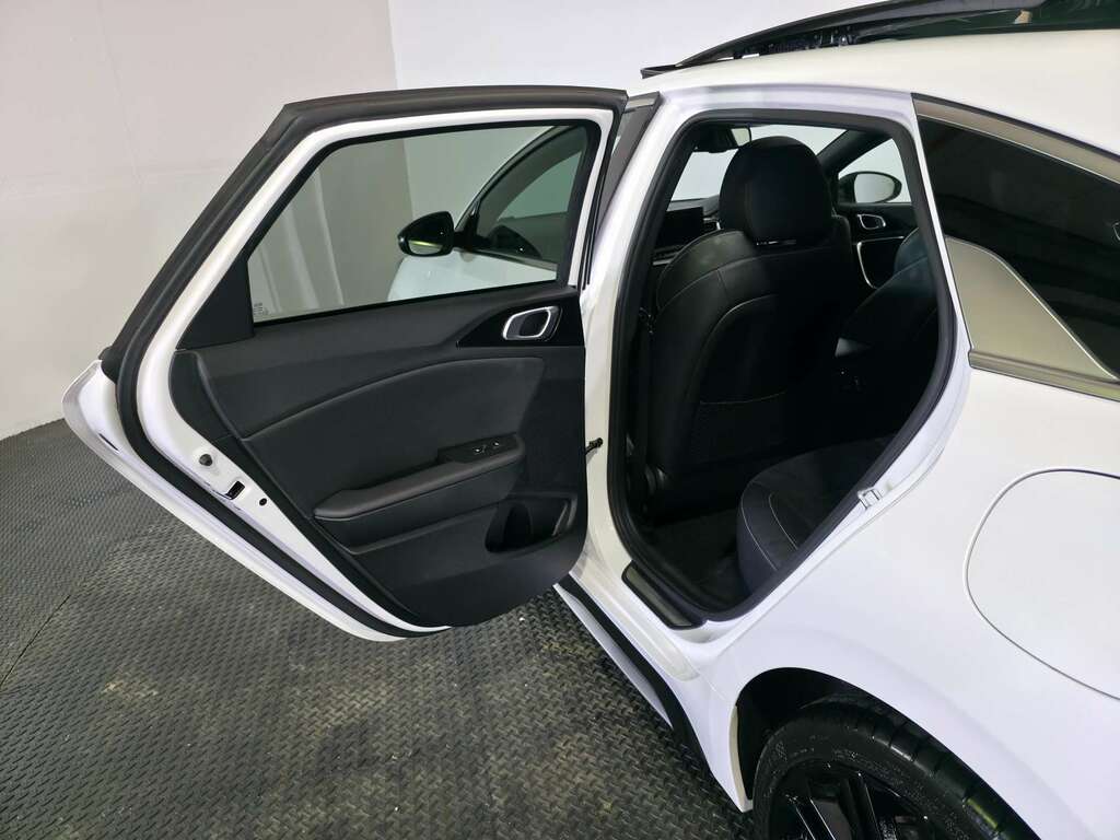 Kia Proceed 1.5T Gdi Isg Gt-line Orange #74