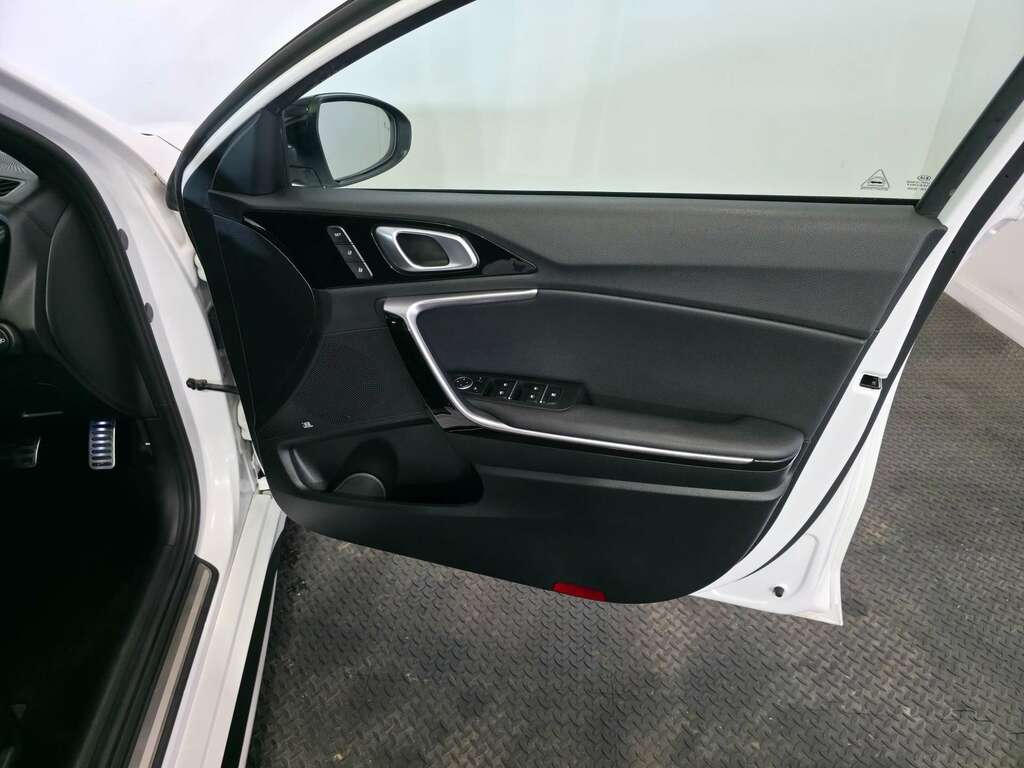 Kia Proceed 1.5T Gdi Isg Gt-line Orange #30