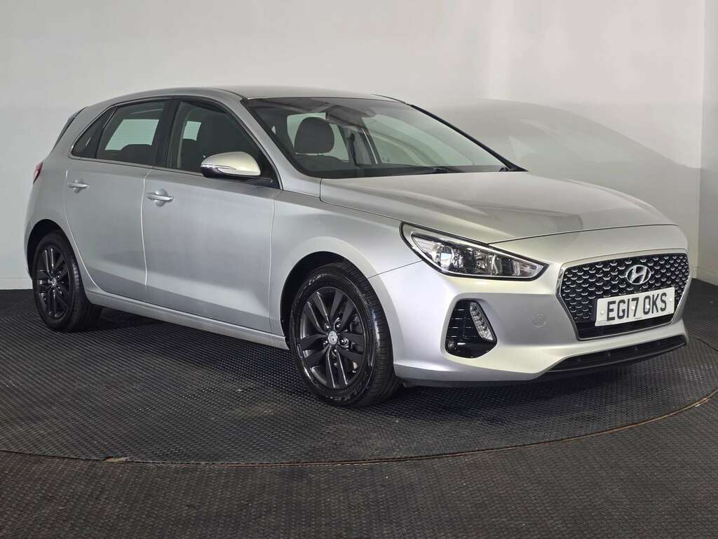 Hyundai I30 1.6 Crdi Blue Drive Se Hatchback Silver