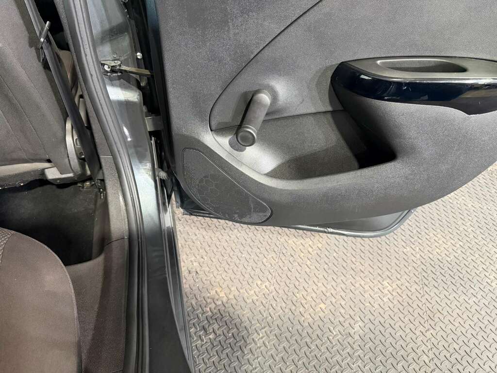 Vauxhall Corsa 1.4 75 Ecoflex Sri Grey #37
