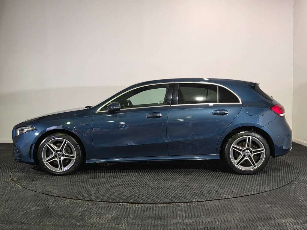 Mercedes-Benz A Class 1.3 A250e 15.6Kwh Amg Line Premium 2 Hatchback 5 Blue #4