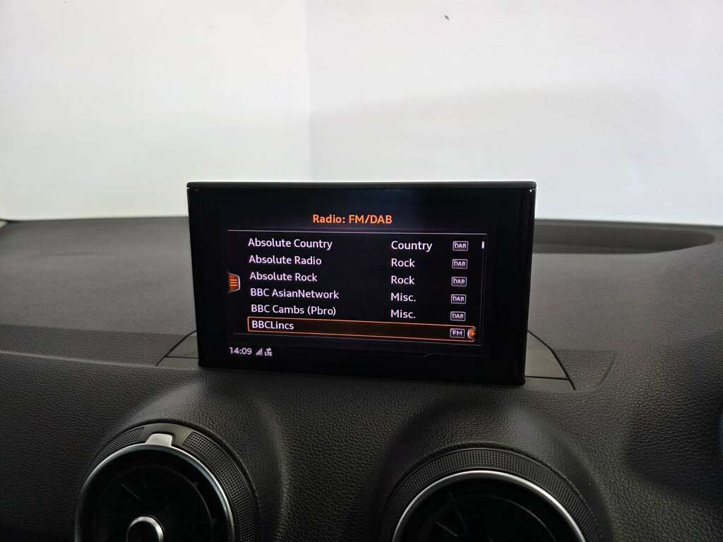 Audi Q2 1.4 Tfsi Edition 1 S Tronic Grey #26