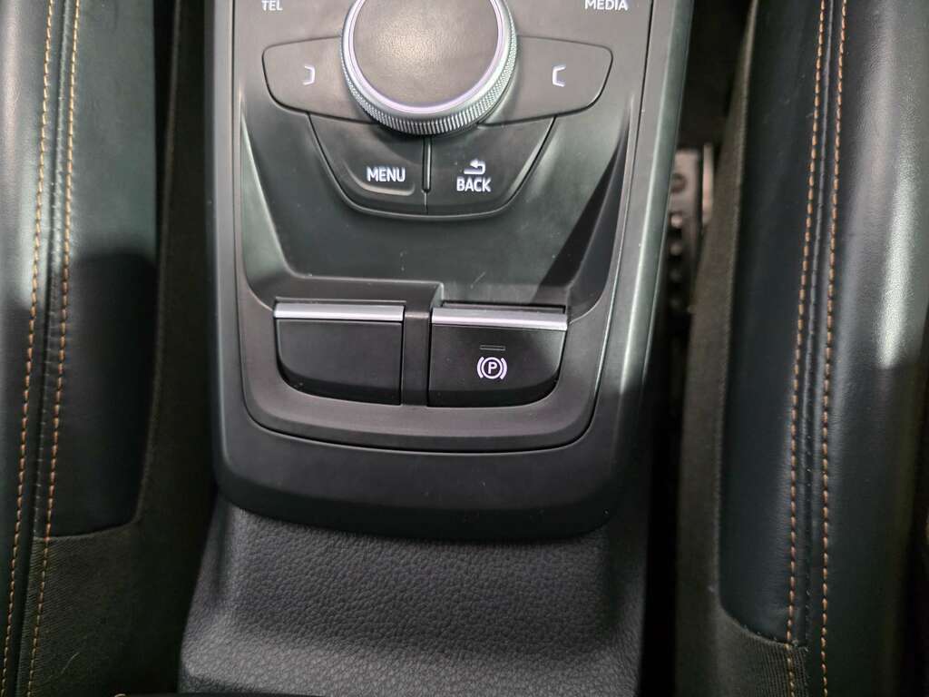 Audi Q2 1.4 Tfsi Edition 1 S Tronic Grey #36