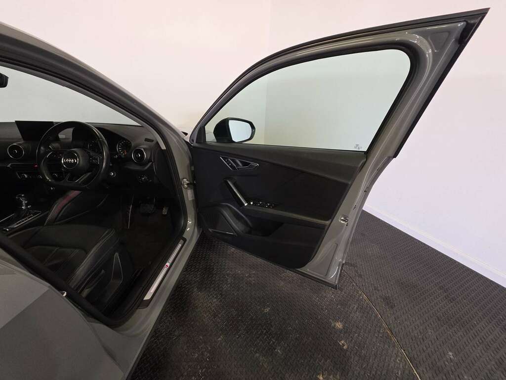 Audi Q2 1.4 Tfsi Edition 1 S Tronic Grey #43