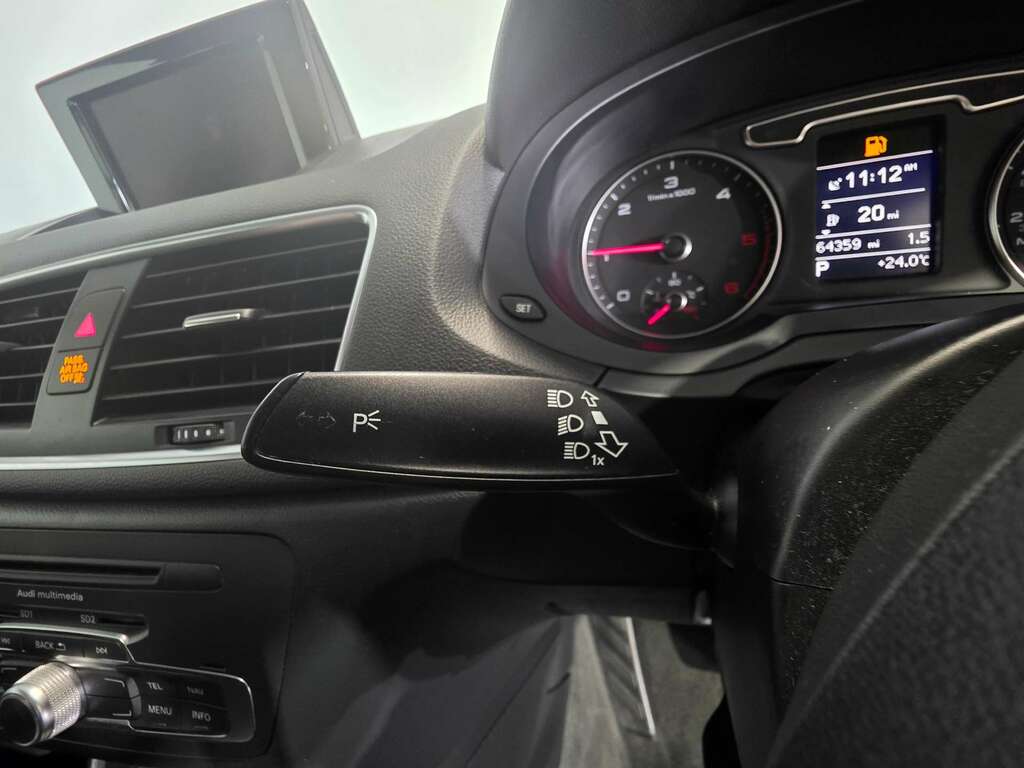 Audi Q3 Q3 Rsq3 Tfsi Quattro Red #20