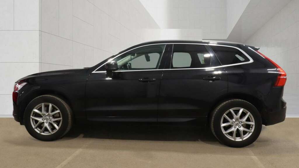 Volvo XC60 2.0 T5 Momentum Pro Suv Awd Euro 6 Black #6