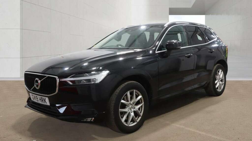 Volvo XC60 2.0 T5 Momentum Pro Suv Awd Euro 6 Black #2