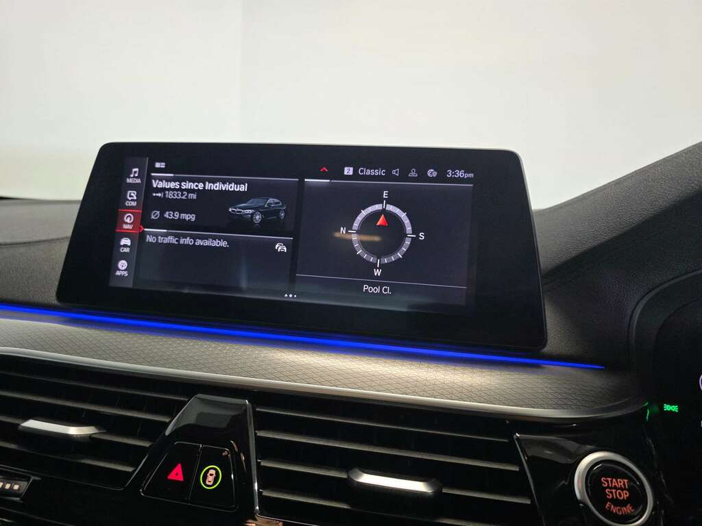 BMW 5 Series M Sport White #28