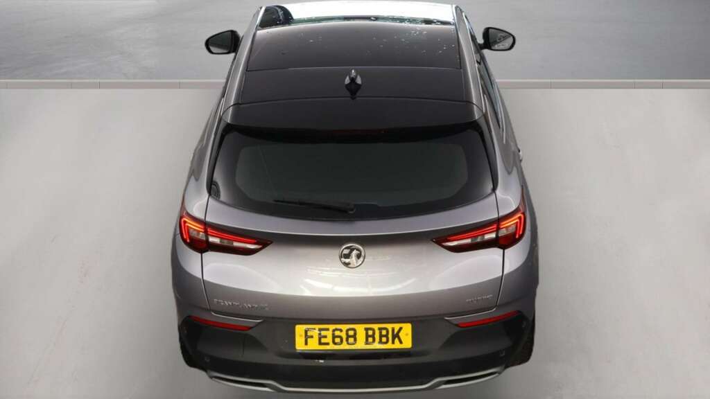 Vauxhall Grandland X Tech Line Nav White #8