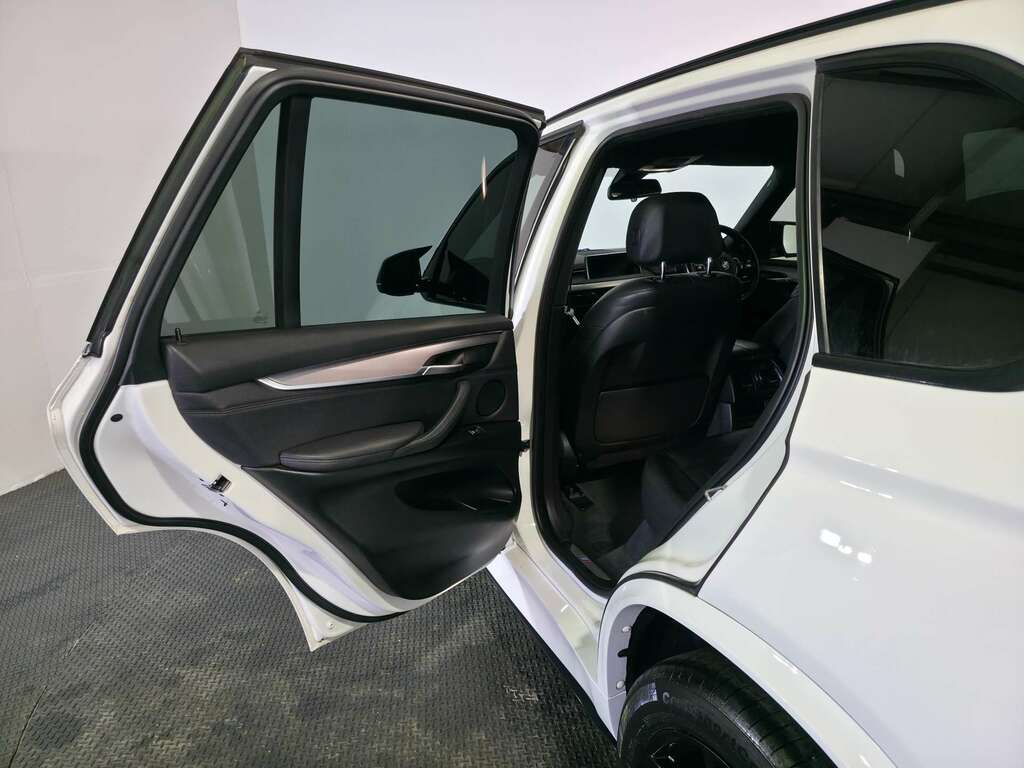 BMW X5 30D M Sport U1017427 Ulez White #60