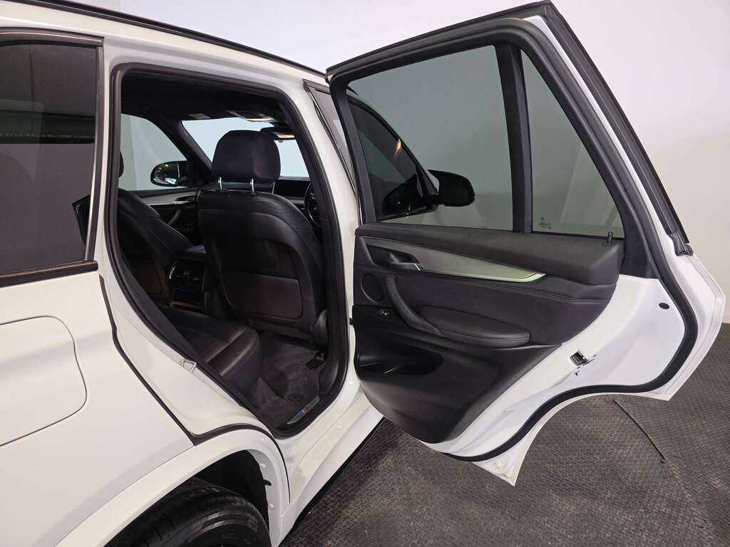 BMW X5 30D M Sport U1017427 Ulez White #55