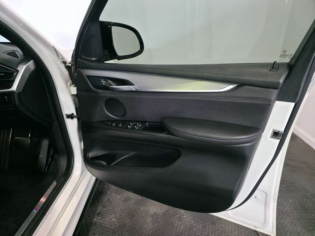 BMW X5 30D M Sport U1017427 Ulez White #24