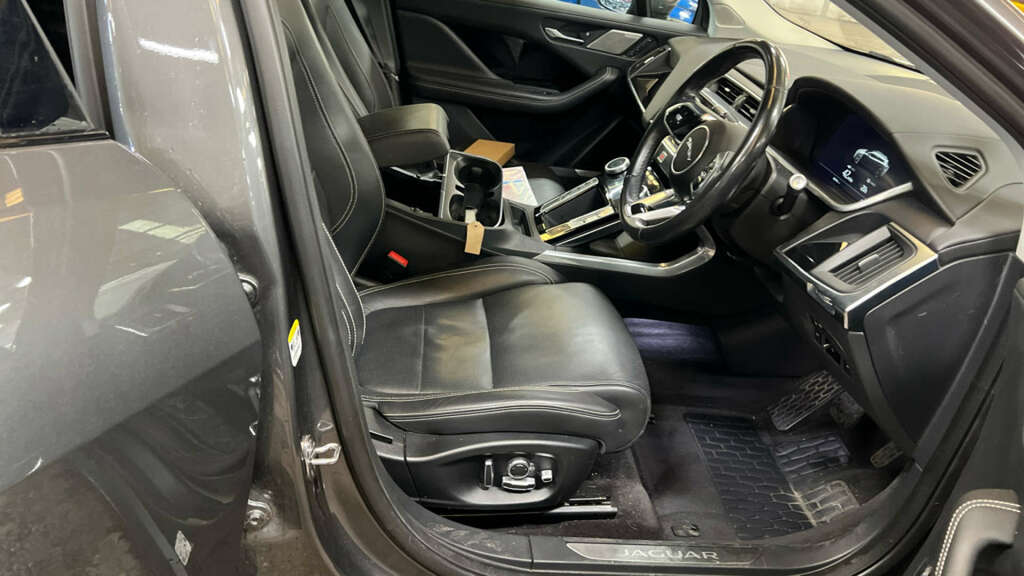 Jaguar I-Pace 400 90Kwh Se Suv 4Wd 400 Ps Silver #11
