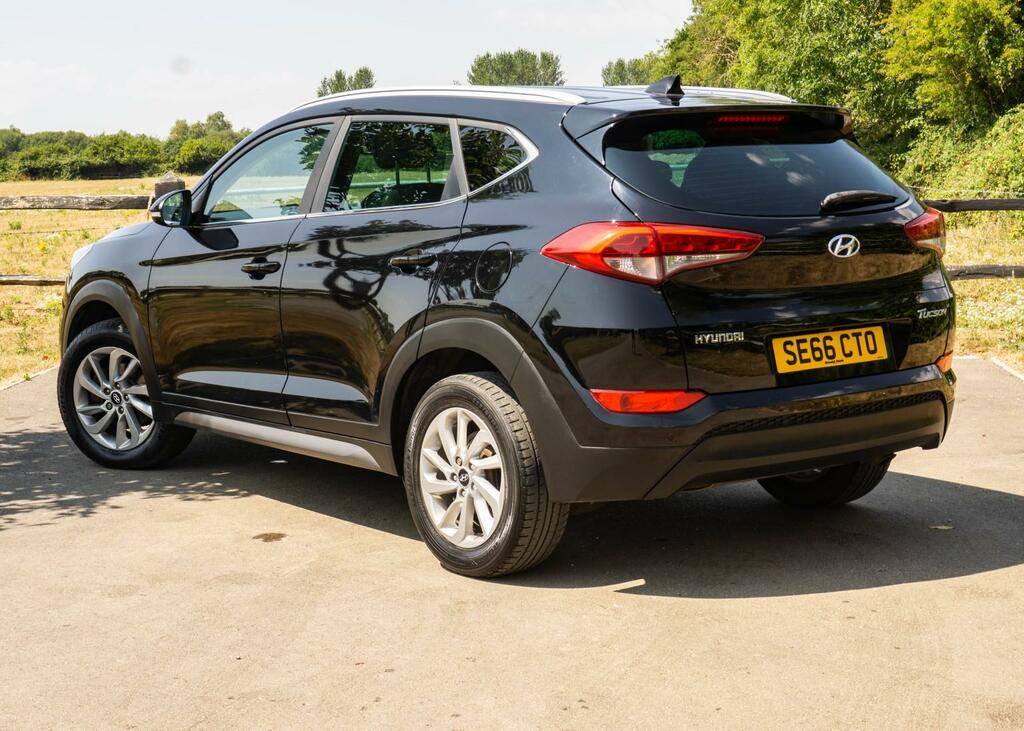 Hyundai Tucson 1.7 Tucson Prem 1.7 D 116Ps Bd 2017 SE66CTO Black #3