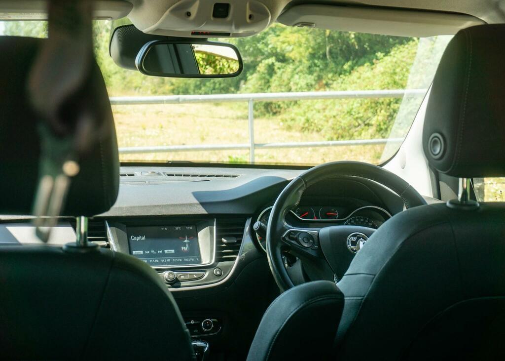 Vauxhall Crossland X Hatchback Black #11