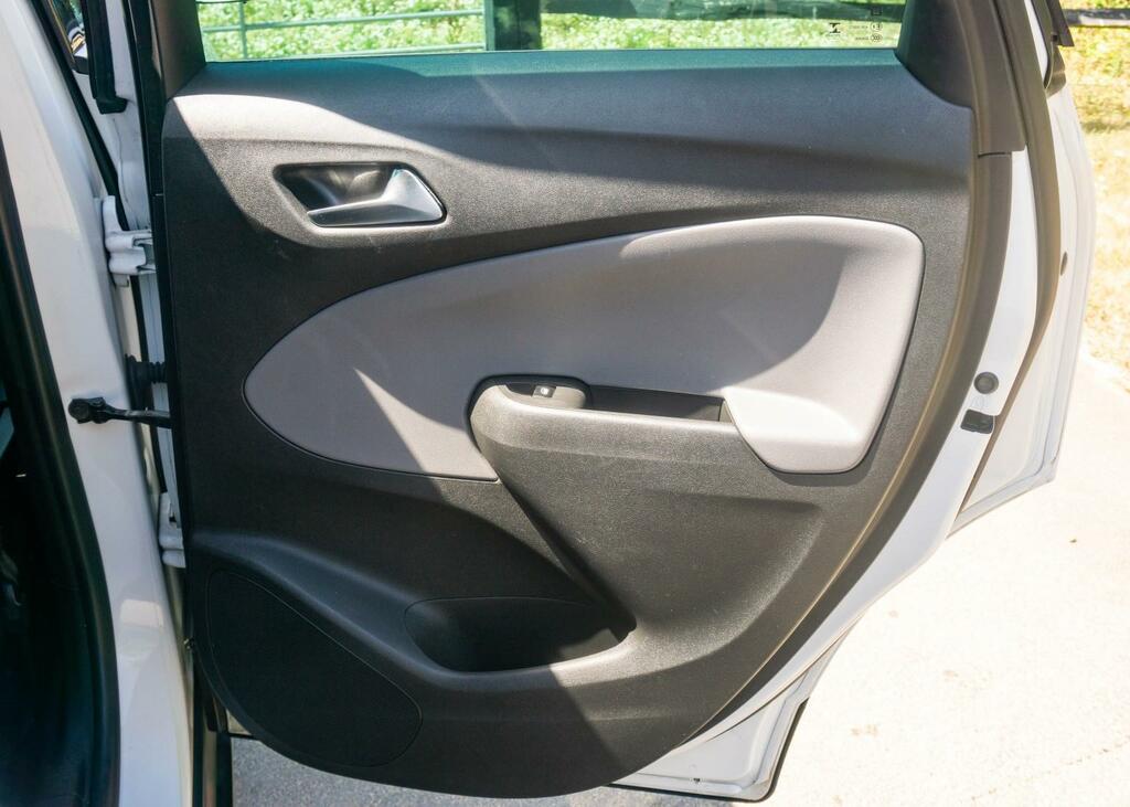 Vauxhall Crossland X Hatchback Black #63
