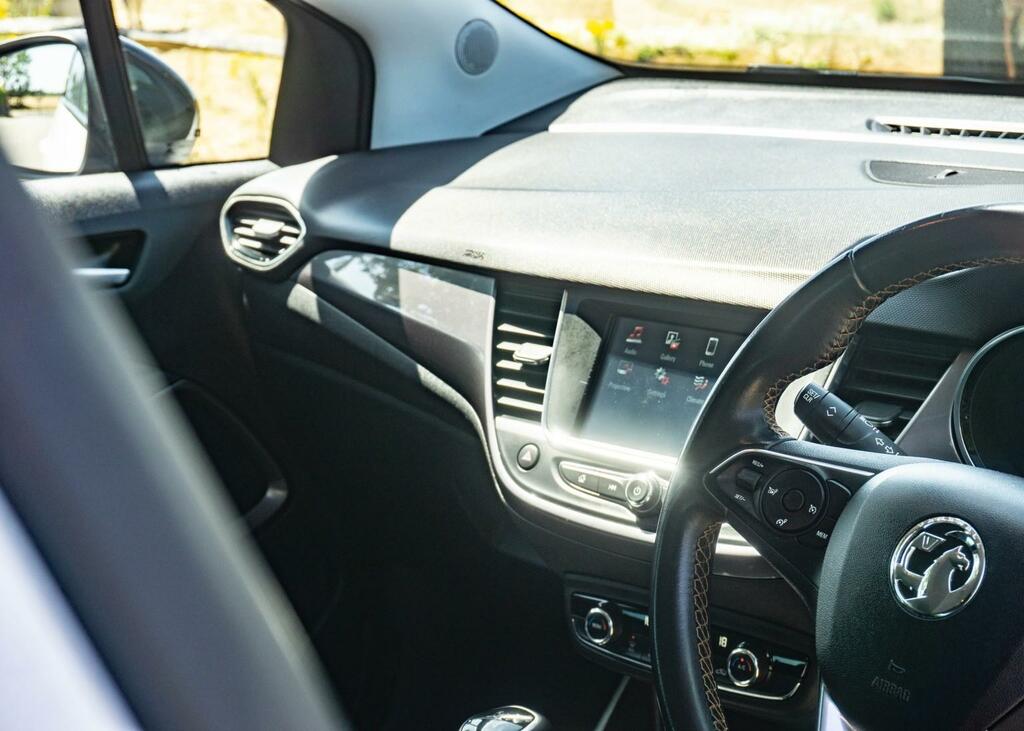 Vauxhall Crossland X Hatchback Black #7