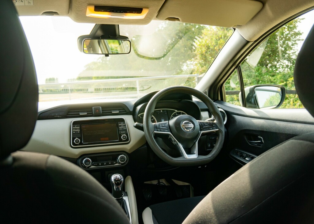 Nissan Micra Micra Acenta Red #12