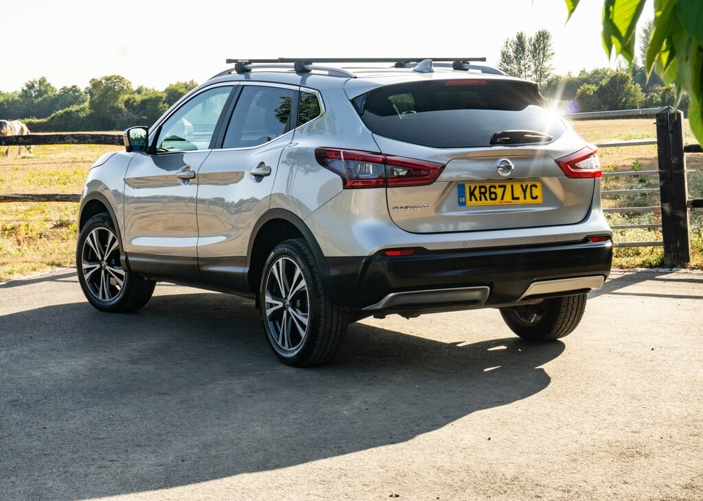 Nissan Qashqai 1.6 Dig-t N-connecta 2017 KR67LYC Silver #4