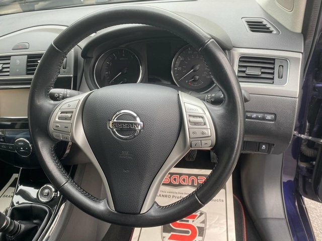 Nissan Pulsar 1.2 Tekna Dig-t Red Red #14