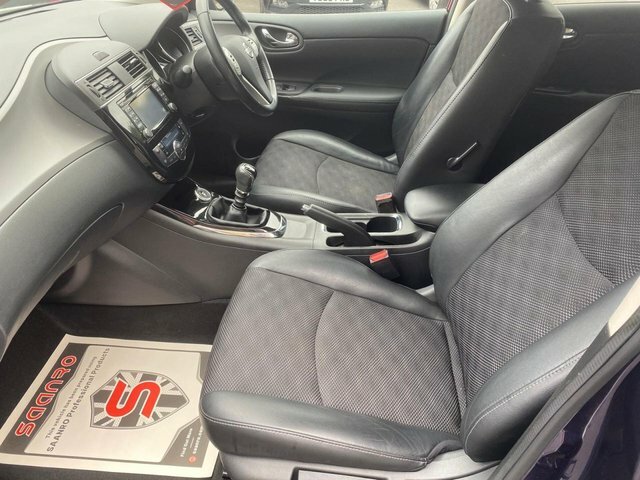 Nissan Pulsar 1.2 Tekna Dig-t Red Red #8