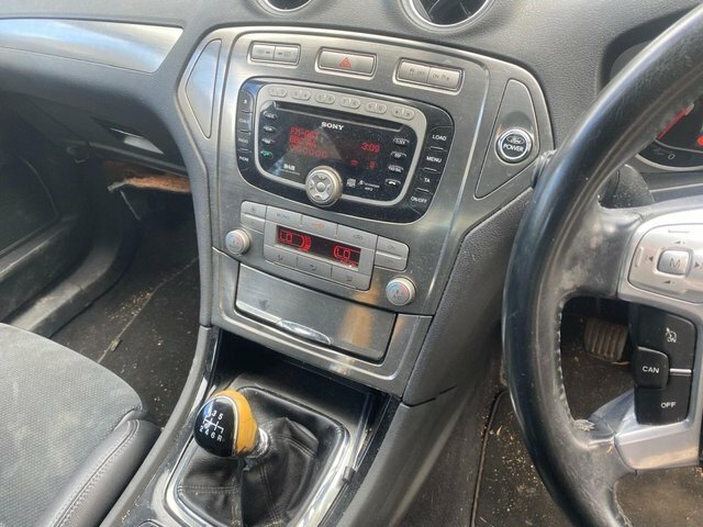 Ford Mondeo 2.0 Tivct Titanium Edition Estate Hybri White #11