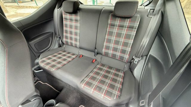 Volkswagen Up Up 2016 1.0 60Ps Move Red #16