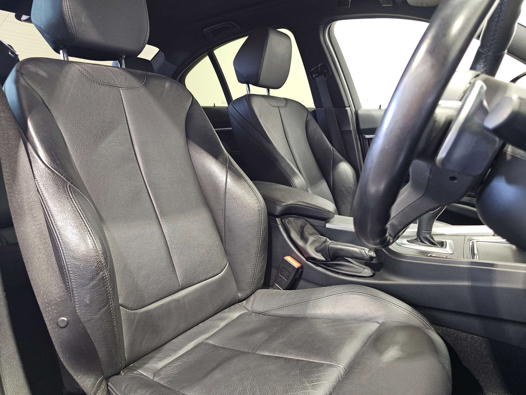 BMW 3 Series M Sport Shadow Edition Saloon Euro 6 YC68RRD #5
