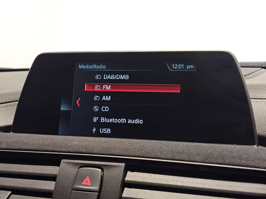 BMW 3 Series 1.5 318I Sport Touring Euro 6 Ss Black #44