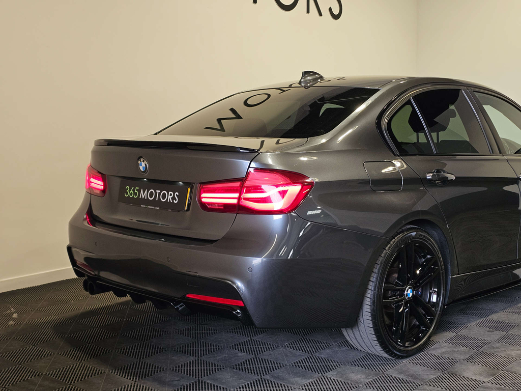 BMW 3 Series 1.5 318I Sport Touring Euro 6 Ss Black #28
