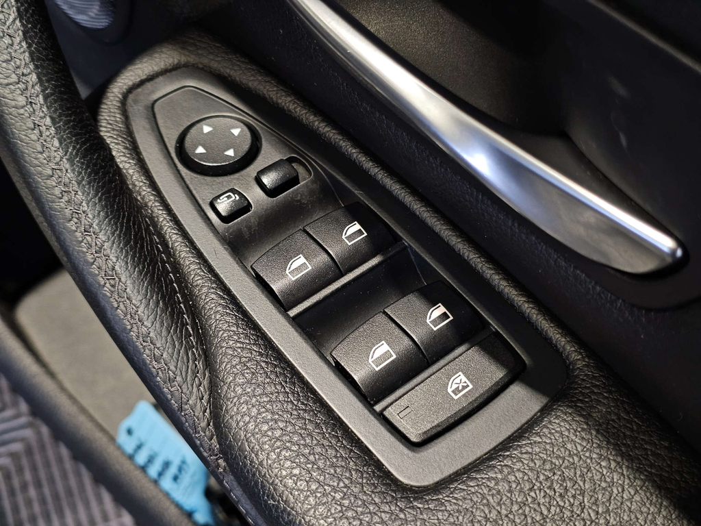 BMW 4 Series Se Beige #35