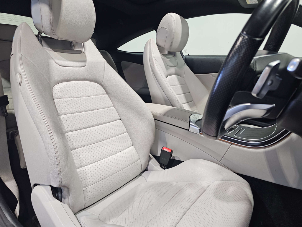 Mercedes-Benz C Class Amg Line Premium Plus Coupe G-tronic Eur #5
