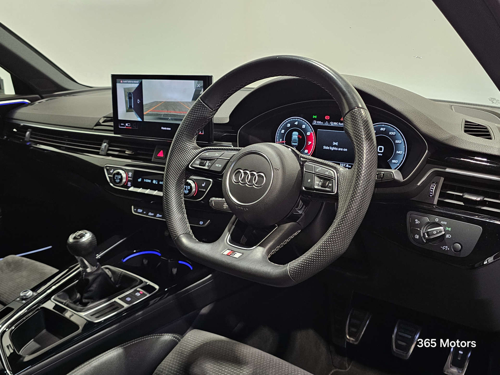Audi A4 Tfsi 35 Black Edition Saloon Euro 6 