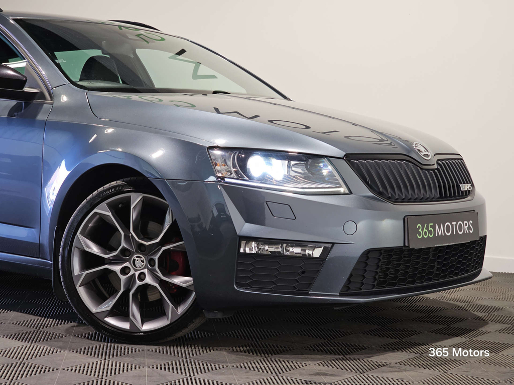 Skoda Octavia Vrs Tdi Dsg Red #21