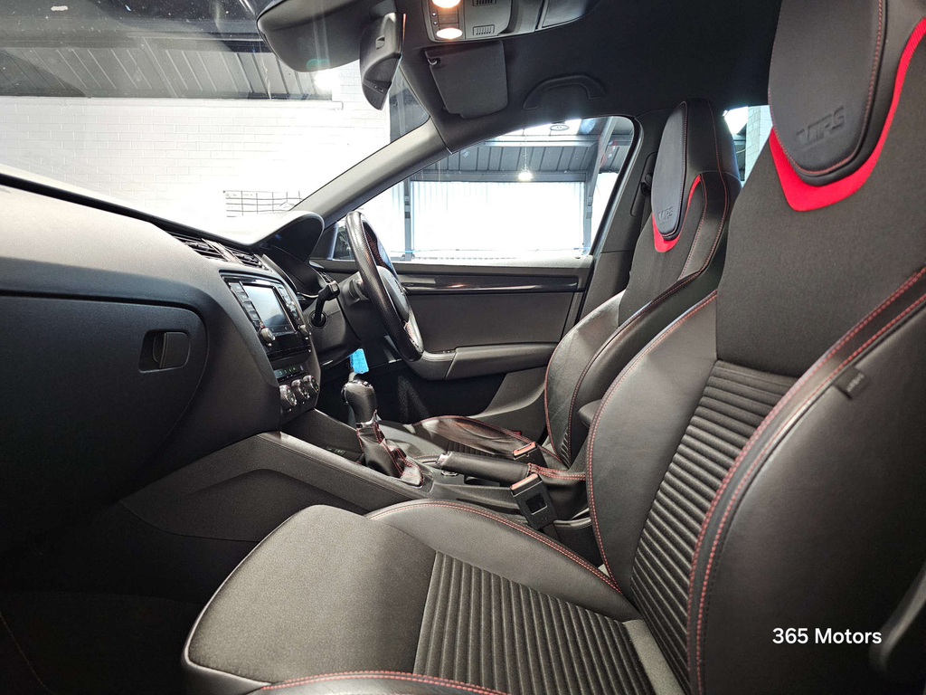 Skoda Octavia Vrs Tdi Dsg Red #12