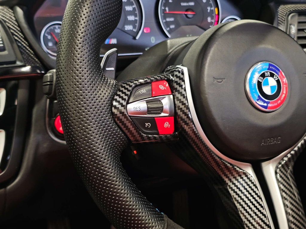 BMW M4 Biturbo Coupe White #40