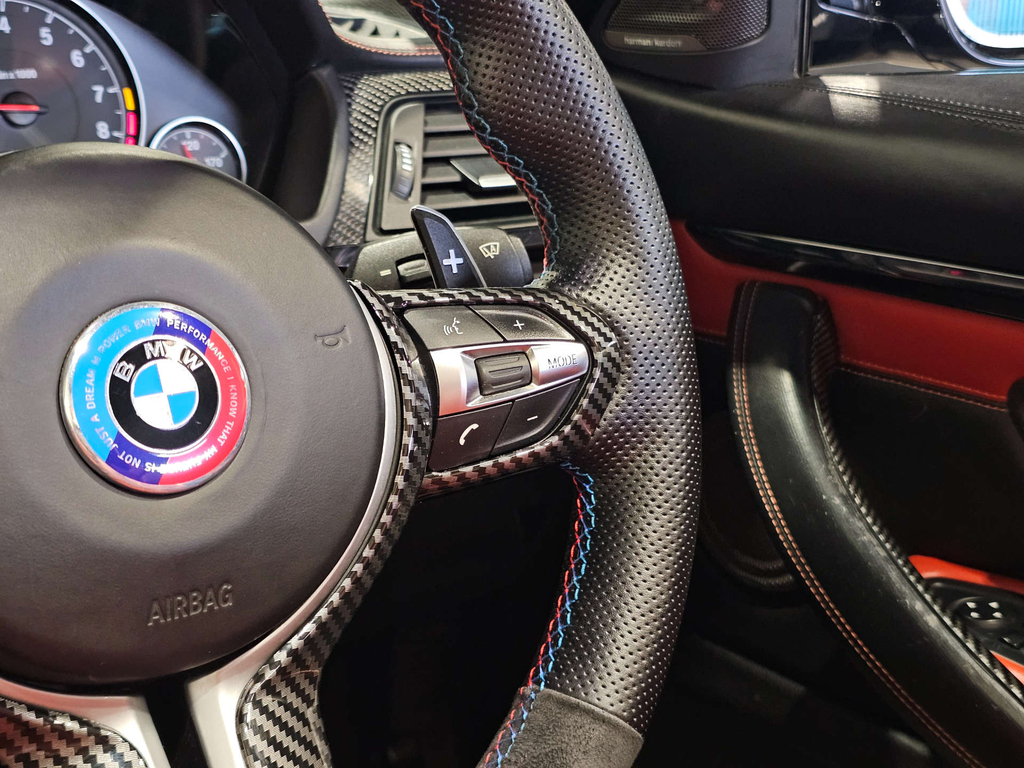 BMW M4 Biturbo Coupe White #41