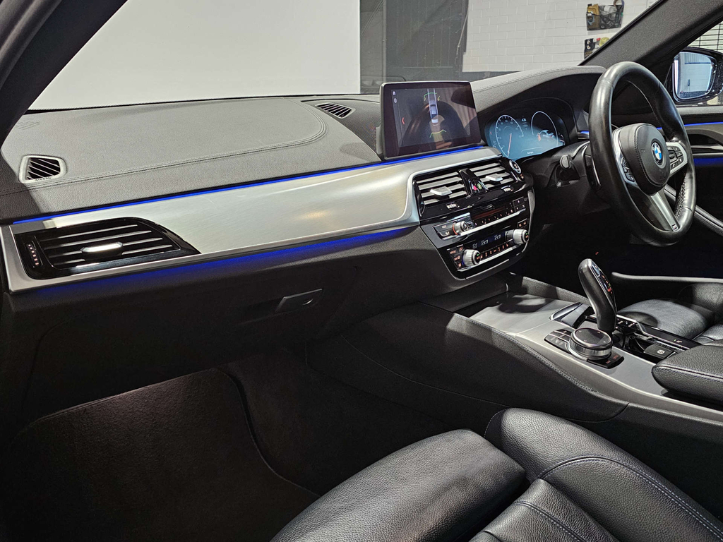 BMW 5 Series 520D M Sport Saloon Euro 6 Ss LD68TKA #4