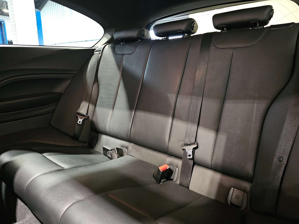 BMW 1 Series  Blue #9