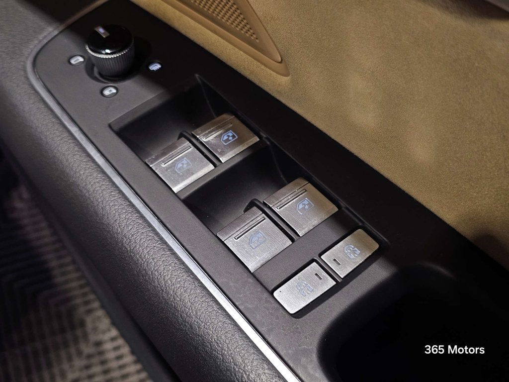 Audi A8 3.0 Tdi V6 50 Saloon Tiptronic Quattro Silver #48