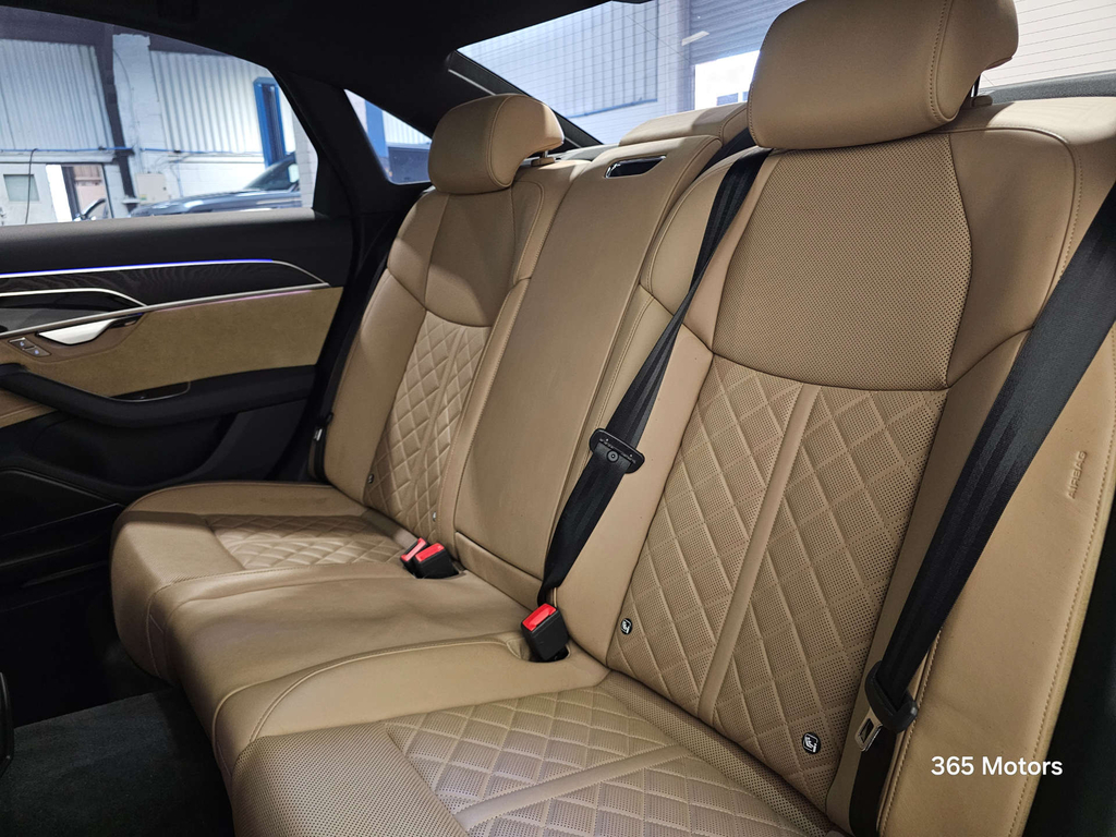 Audi A8 3.0 Tdi V6 50 Saloon Tiptronic Quattro Silver #11